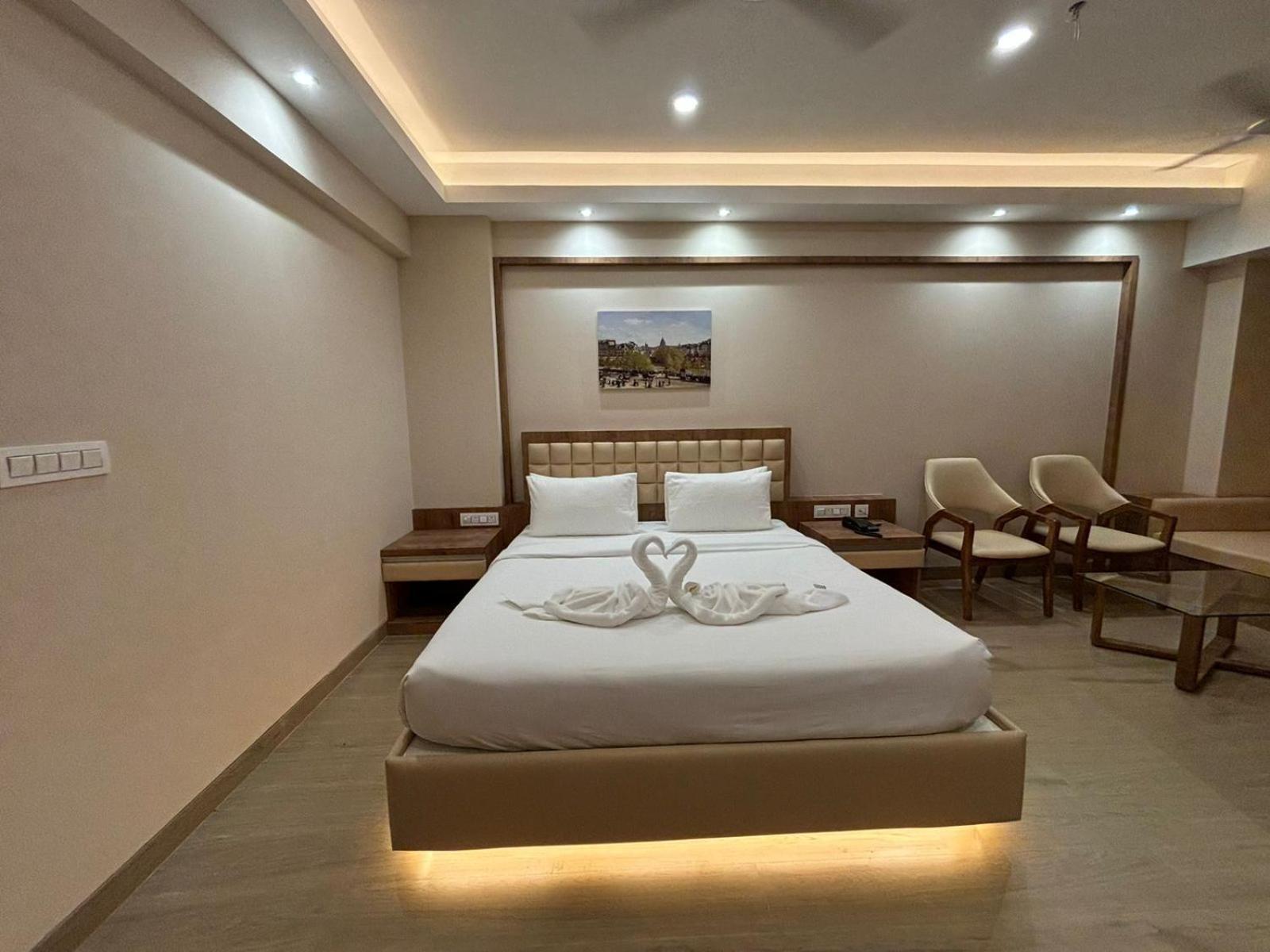 The Pearl Club Resort Shānti Niketan Kültér fotó