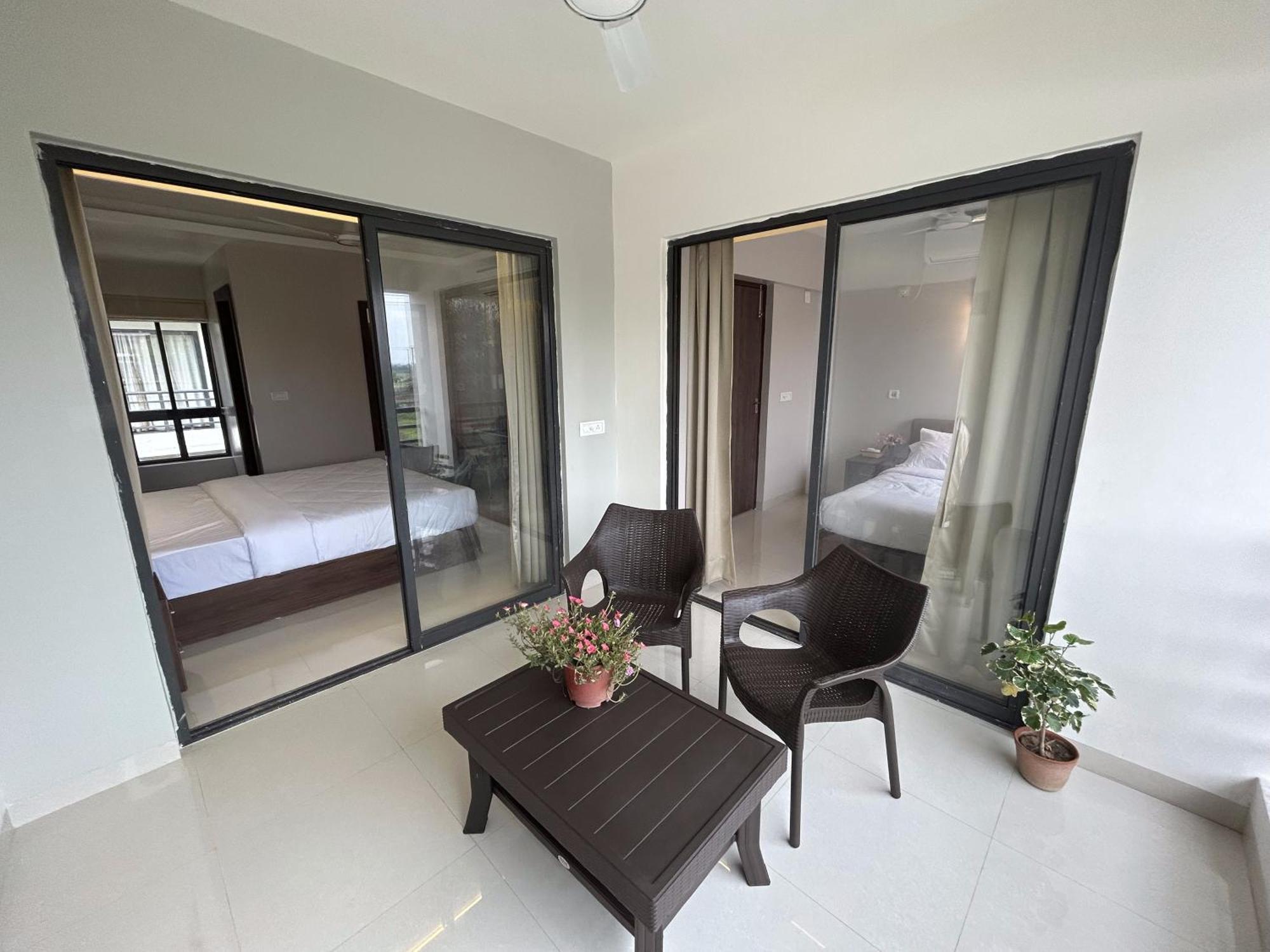 The Pearl Club Resort Shānti Niketan Kültér fotó