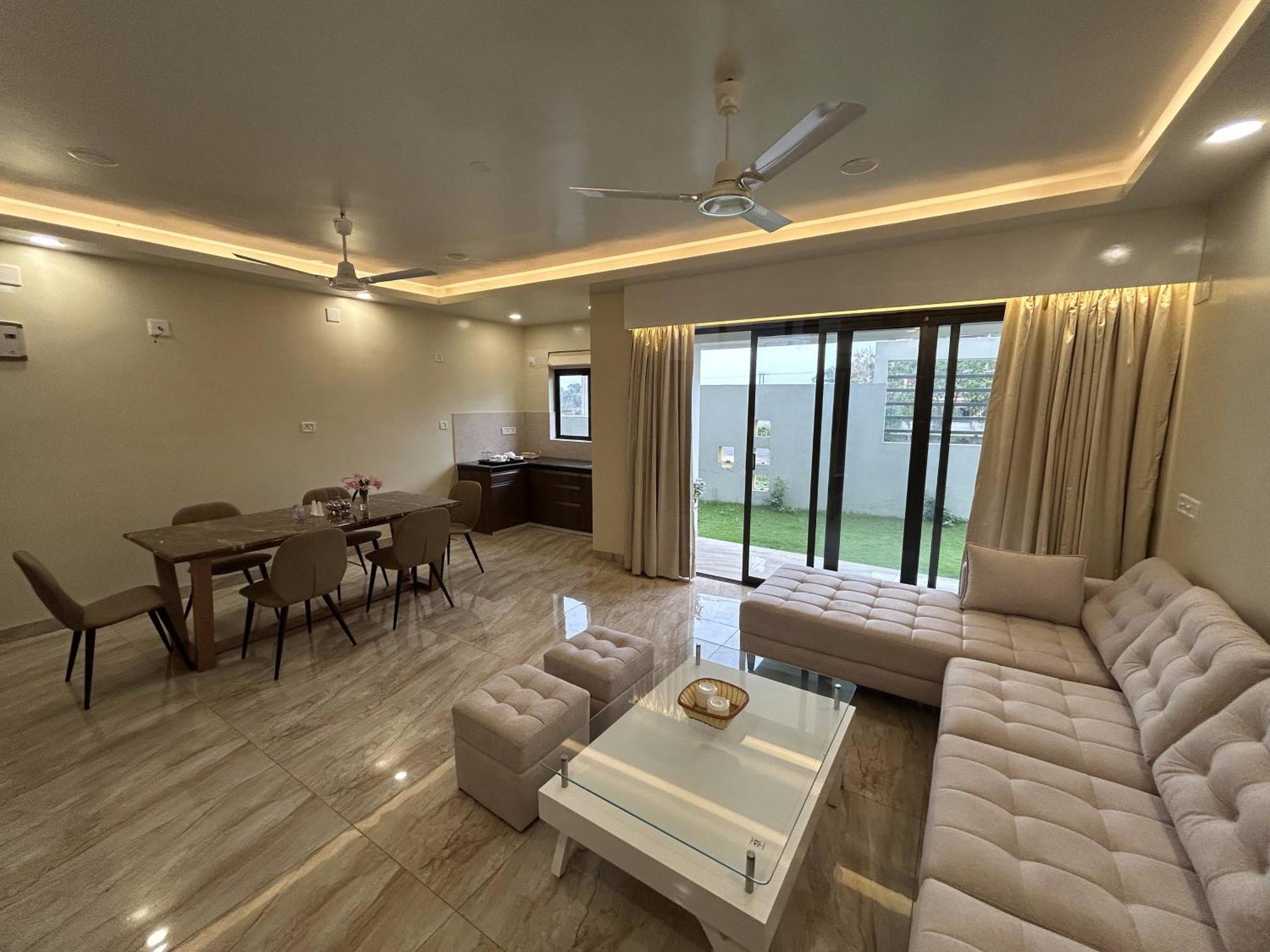 The Pearl Club Resort Shānti Niketan Kültér fotó