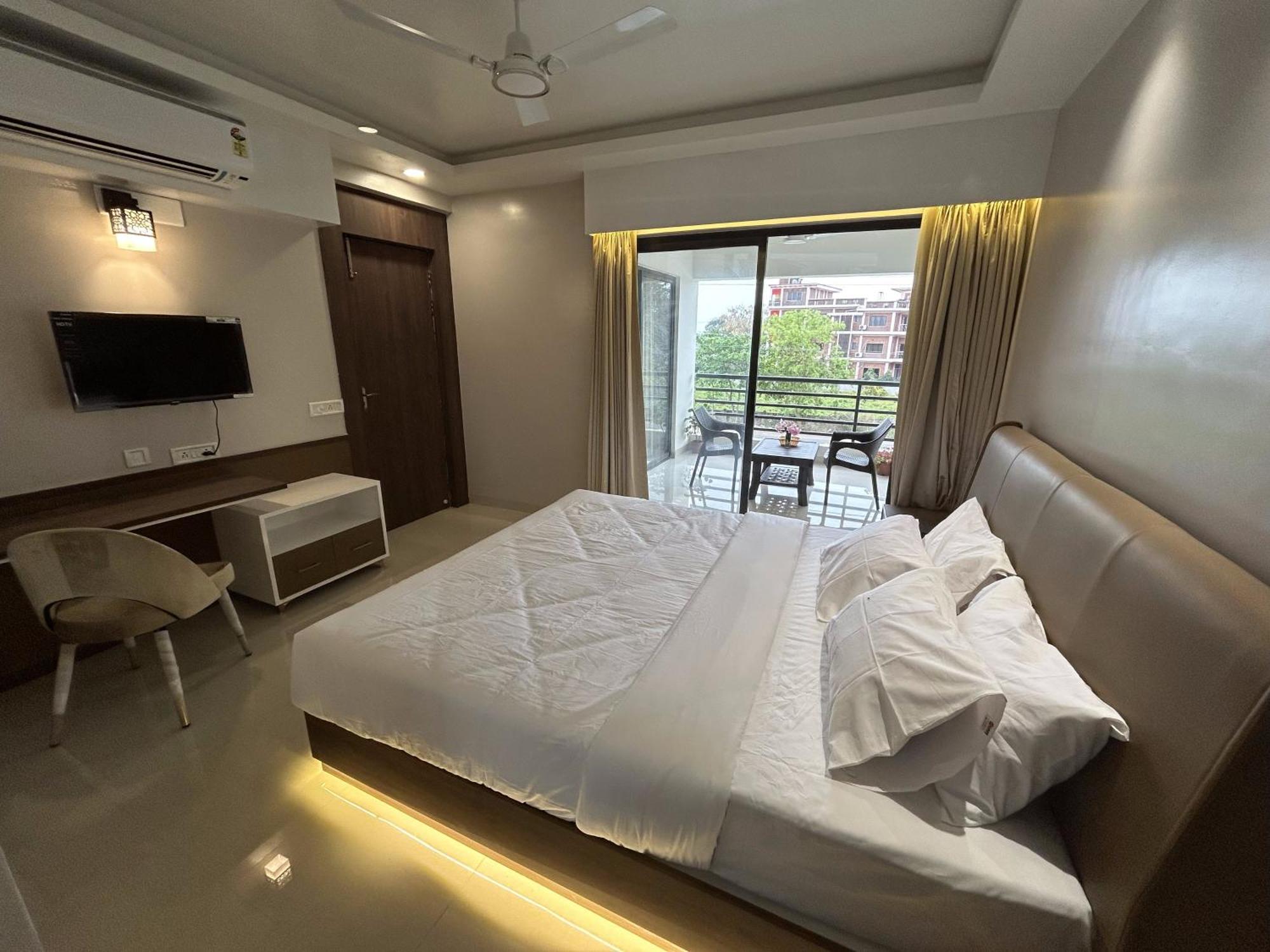 The Pearl Club Resort Shānti Niketan Kültér fotó